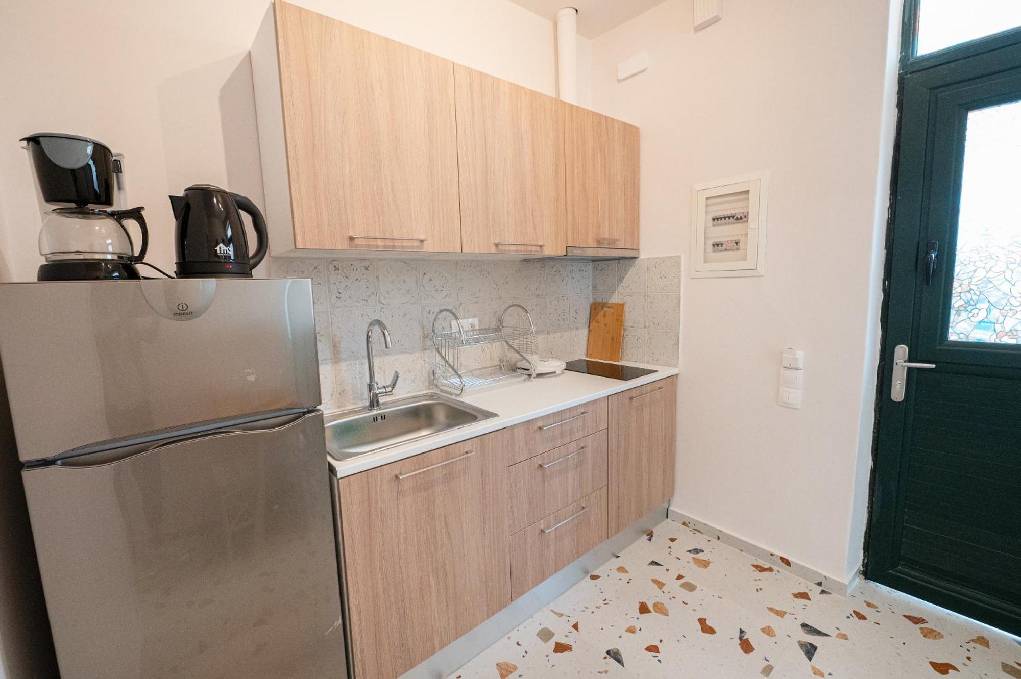 Sunny Yard Apartments Πόρος Εξωτερικό φωτογραφία